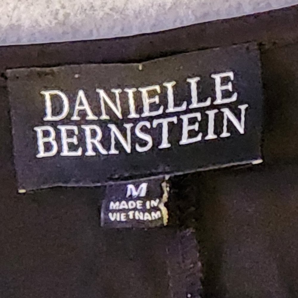 DANIELLE BERNSTEIN Womens Black Button Front Short Cropped Top - Medium - NEW - Picture 5 of 5